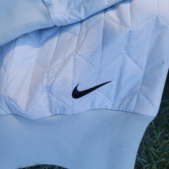 New women's Nike jacket - Picture 3 of 6